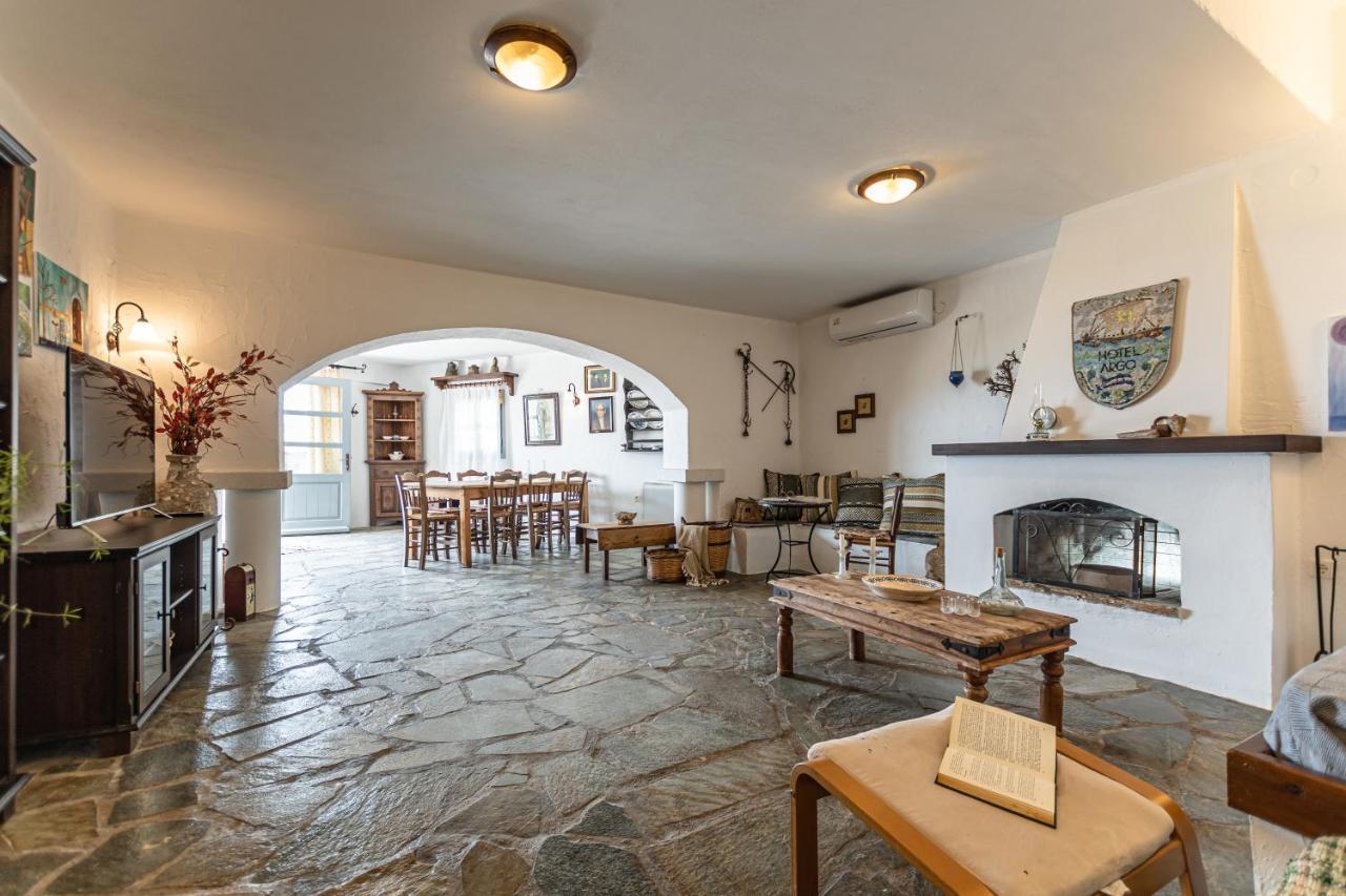 Villa Argo Glinado Naxos Екстериор снимка